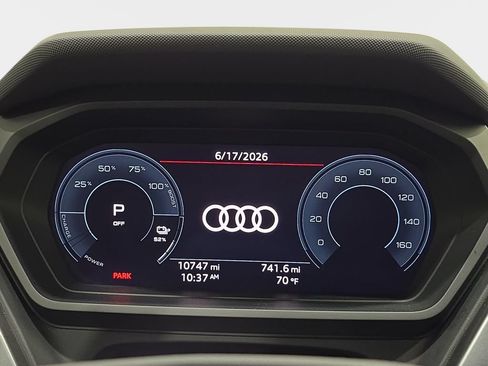 Used 2024 Audi Q4 e-tron Premium AWD/4WD image 22