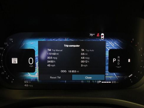 Used 2025 Volvo XC60 B5 Core AWD/4WD image 12