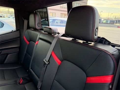 Used 2023 Chevrolet Colorado Z71 w/ Z71 Convenience Package 2 image 31