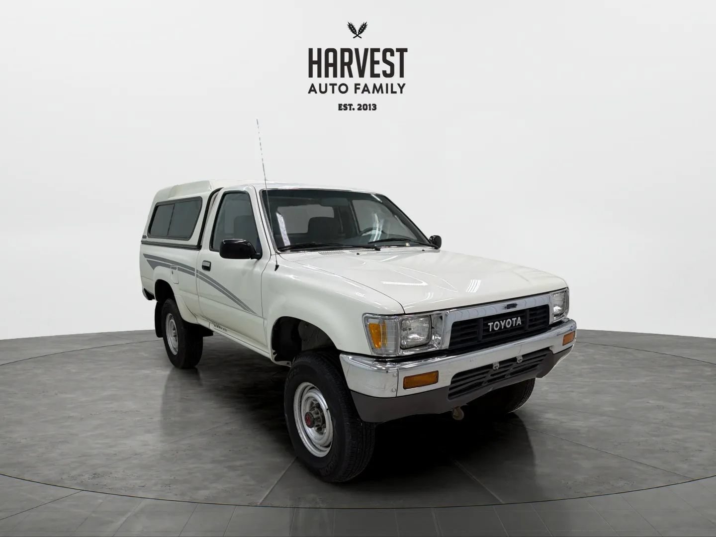 Used 1990 Toyota Pickup Deluxe AWD/4WD image 10