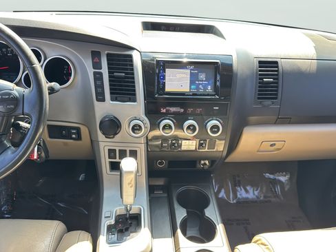 Used 2008 Toyota Sequoia Limited w/ Cold Area Pkg RWD image 15