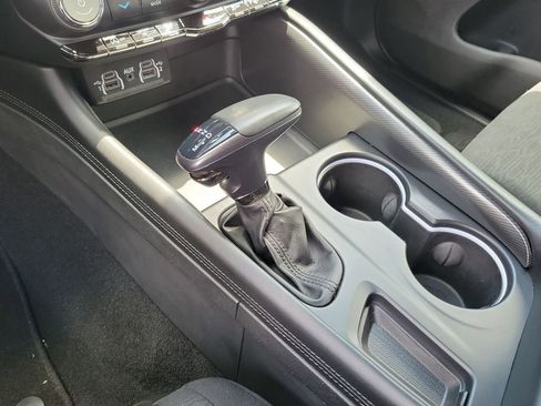 Used 2022 Dodge Durango GT w/ Blacktop Package AWD/4WD image 15