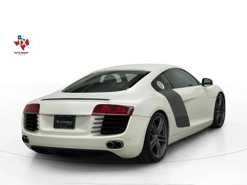 Used 2009 Audi R8 V8 image 6