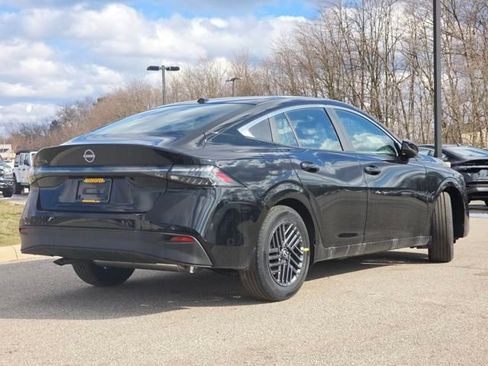 New 2026 Nissan Sentra SV w/ SV Convenience Package FWD image 20