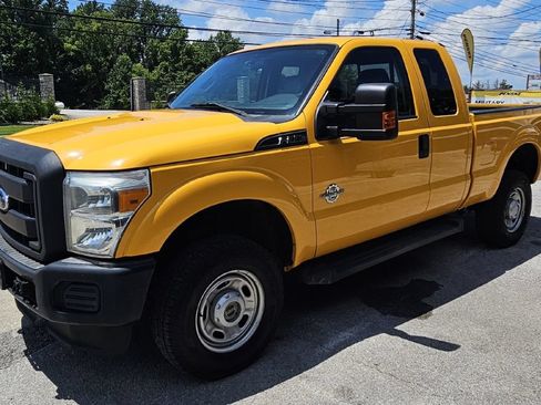 Used 2013 Ford F350 XL w/ PWR Equipment Group AWD/4WD image 3