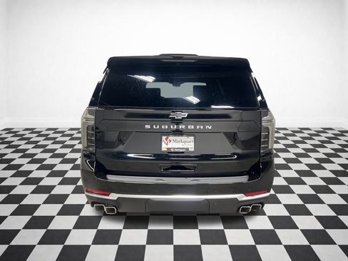 New 2026 Chevrolet Suburban High Country image 7
