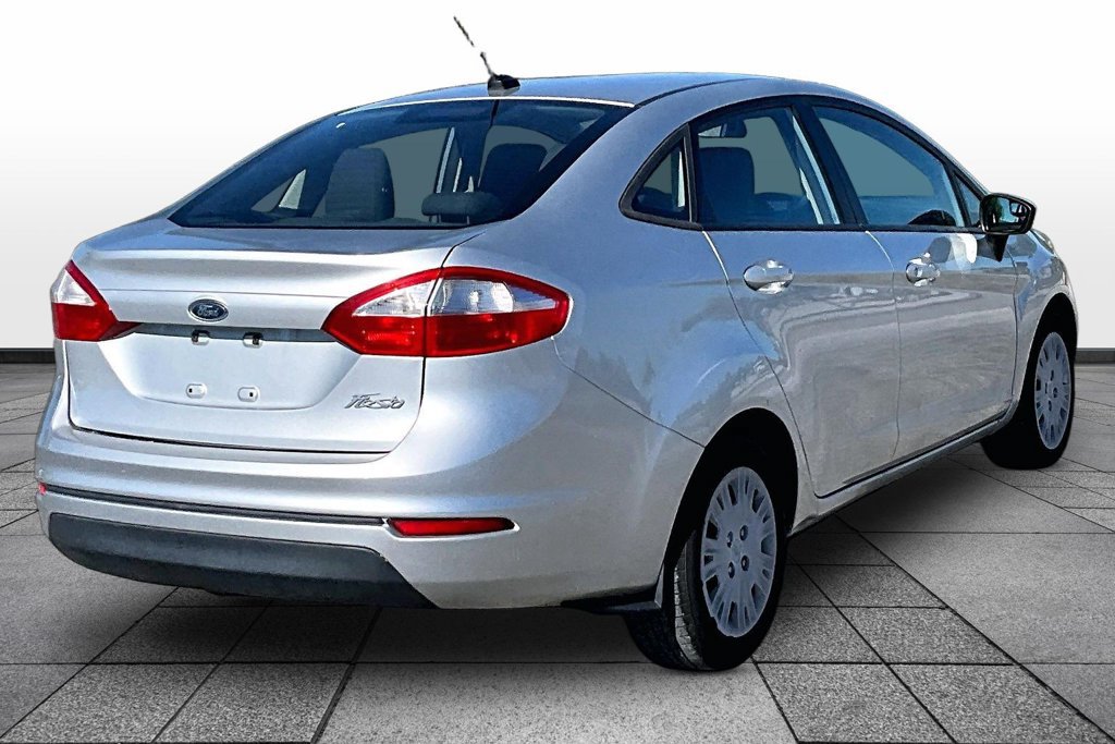 Used 2014 Ford Fiesta S FWD image 10