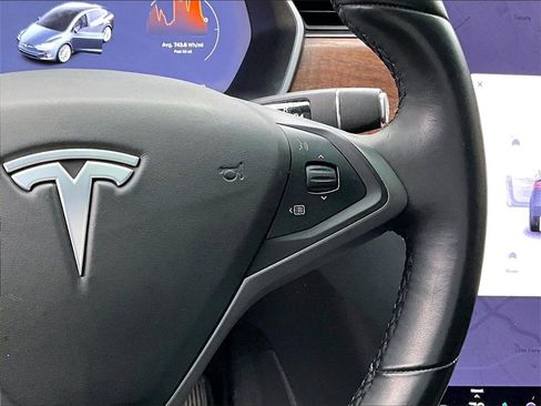 Used 2020 Tesla Model X Long Range image 24