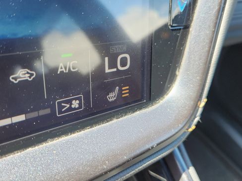 Used 2022 Subaru Outback Wilderness AWD/4WD image 21