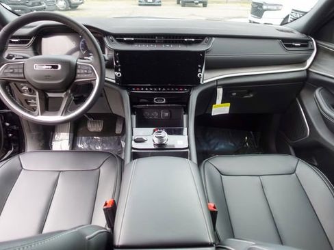 New 2026 Jeep Grand Cherokee Limited image 24