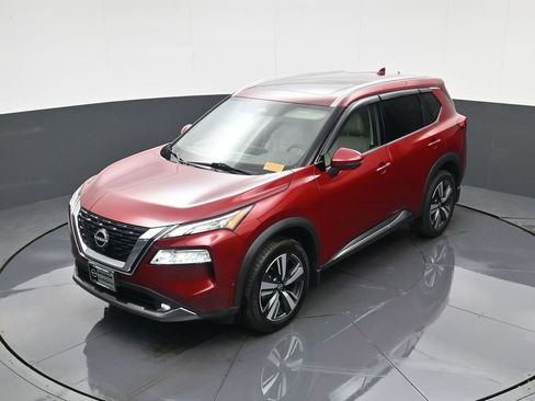 Used 2022 Nissan Rogue SL w/ SL Premium Package image 25