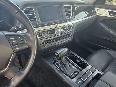 Used 2018 Genesis G80 3.8 w/ Option Group 02 RWD image 18