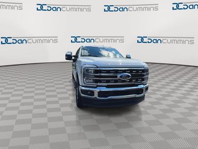 New 2026 Ford F250 Lariat w/ Lariat Premium Package