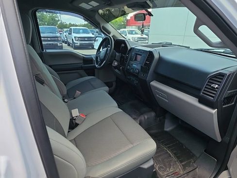 Certified 2019 Ford F150 XL w/ Equipment Group 101A Mid RWD image 5
