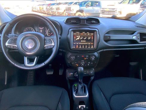 Used 2023 Jeep Renegade Latitude w/ Premium Group AWD/4WD image 32