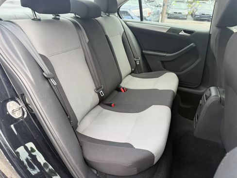Used 2017 Volkswagen Jetta S FWD image 13