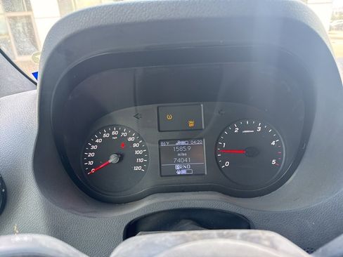 Used 2020 Mercedes-Benz Sprinter 2500 image 2