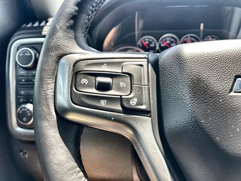 Used 2022 Chevrolet Silverado 1500 RST AWD/4WD image 31