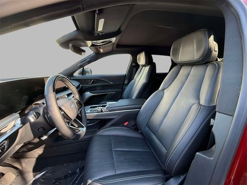 Used 2024 Cadillac Lyriq Luxury w/ LPO, Floor Liner Package image 2