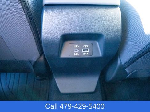 Used 2025 Subaru Crosstrek 2.0i Premium image 32