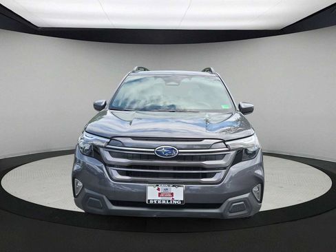 Used 2026 Subaru Forester Premium AWD/4WD image 3