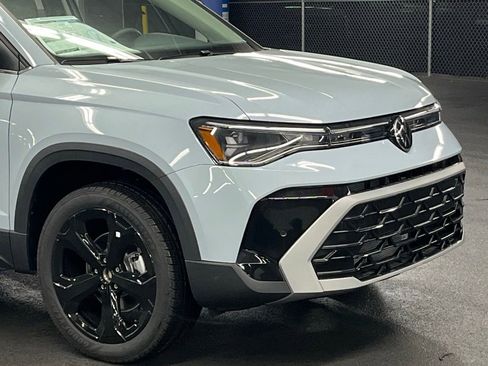 New 2026 Volkswagen Taos SEL AWD/4WD image 41