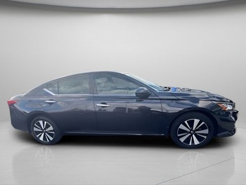 Used 2019 Nissan Altima 2.5 SV AWD/4WD image 9