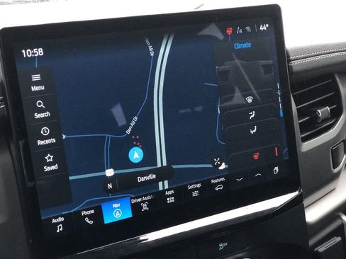 Used 2023 Ford Expedition XLT image 23