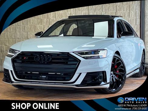 Used 2021 Audi S8 L image 1
