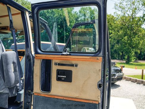 Used 1988 Chevrolet G20 RWD image 76