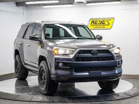 Used 2015 Toyota 4Runner Limited RWD image 2