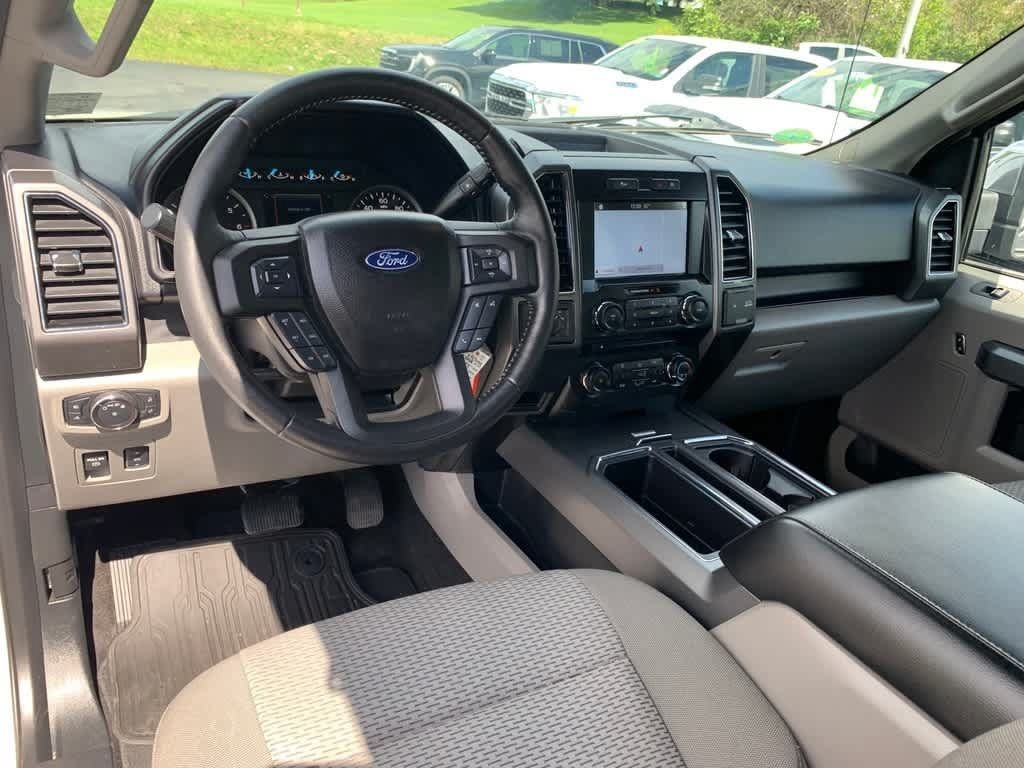 Used 2018 Ford F150 XLT w/ Equipment Group 302A Luxury AWD/4WD image 21