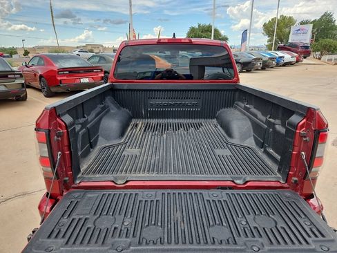Used 2023 Nissan Frontier SV AWD/4WD image 11