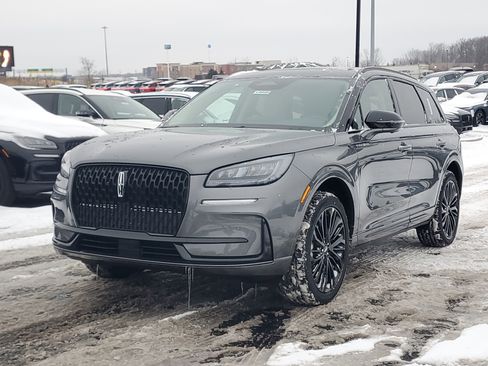 New 2026 Lincoln Corsair Premiere image 2