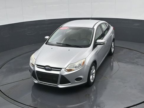 Used 2013 Ford Focus SE FWD image 44