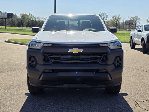 New 2026 Chevrolet Colorado W/T image 3