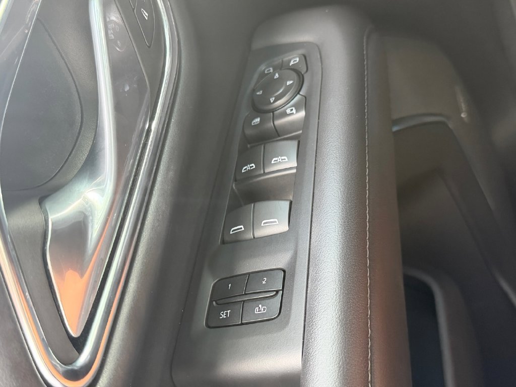 Used 2023 Chevrolet Tahoe LT w/ LT Signature Plus Package RWD image 38