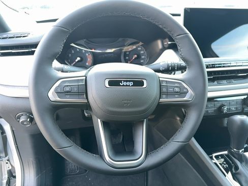 New 2026 Jeep Compass Limited image 8