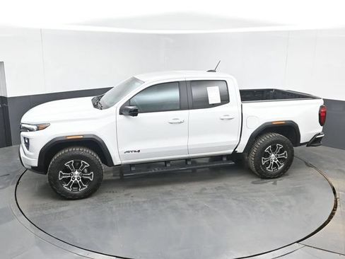 Used 2024 GMC Canyon AT4 w/ AT4 Premium Package AWD/4WD image 35