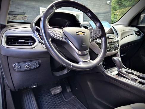 Used 2019 Chevrolet Equinox Premier image 14