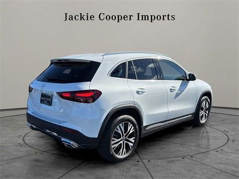 New 2026 Mercedes-Benz GLA 250 image 5