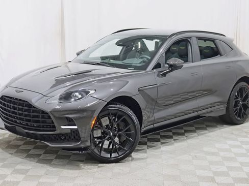 Used 2025 Aston Martin DBX 707 AWD/4WD image 11