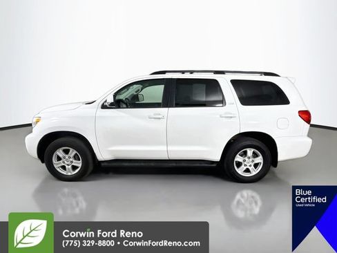 Used 2017 Toyota Sequoia SR5 AWD/4WD image 4