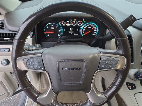 Used 2019 GMC Yukon XL Denali w/ Denali Ultimate Package image 20