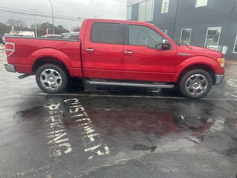 Used 2011 Ford F150 Lariat w/ Lariat Chrome Pkg image 4