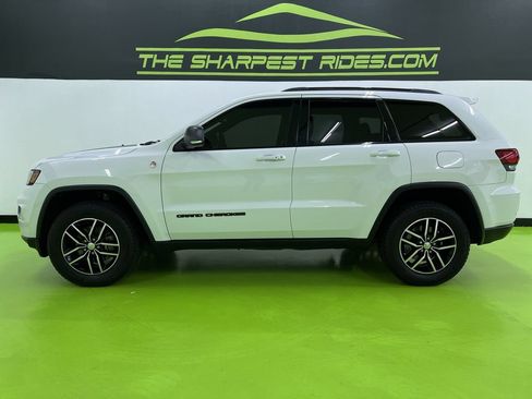 Used 2018 Jeep Grand Cherokee Trailhawk w/ Trailhawk Luxury Group AWD/4WD image 6