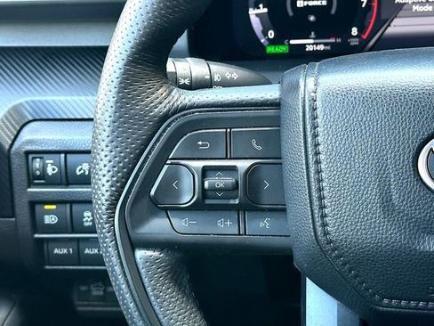 Certified 2025 Toyota Tacoma TRD Pro AWD/4WD image 24