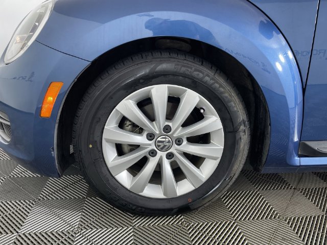 Used 2016 Volkswagen Beetle 1.8T FWD image 17