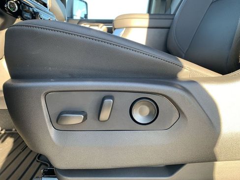 New 2026 Chevrolet Silverado 2500 LTZ w/ LTZ Convenience Package image 14