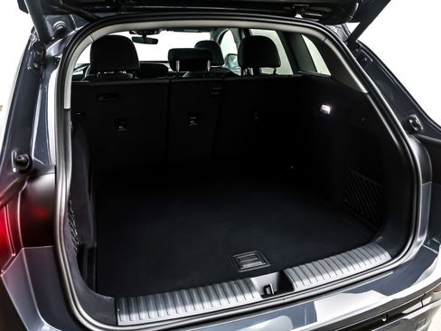 Used 2025 Audi Q6 e-tron Premium w/ Convenience Package image 23